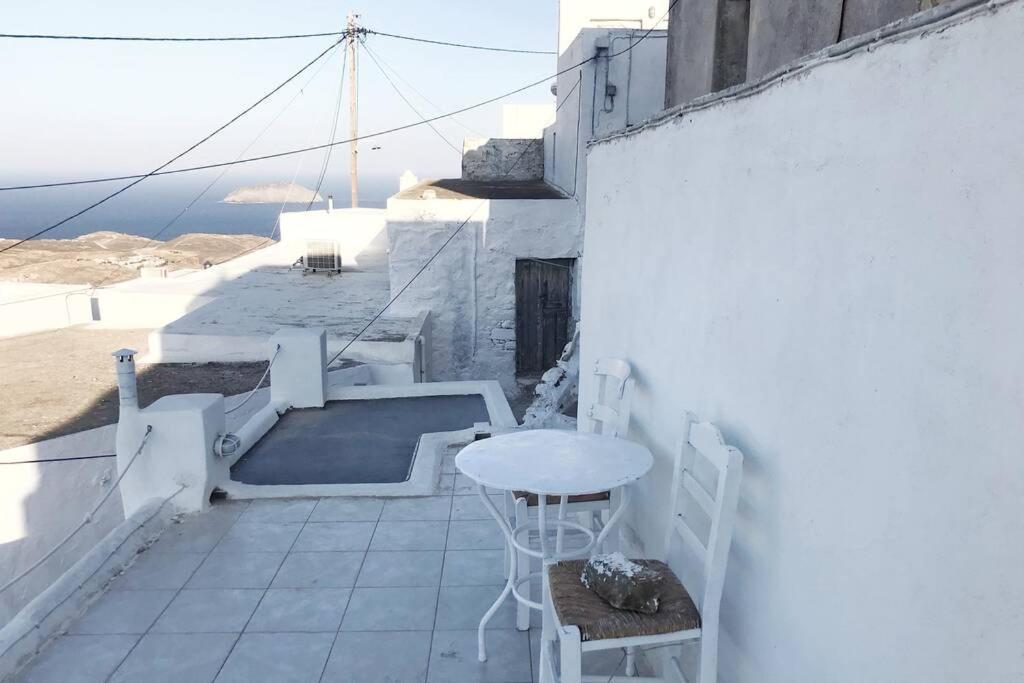 Vila Little Cactus Serifos Town Exteriér fotografie